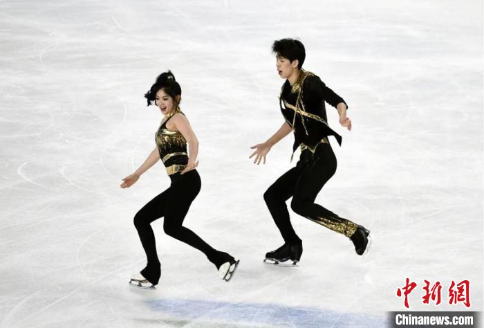 十四冬花样滑冰青年组完赛：内蒙古揭幕阶段北