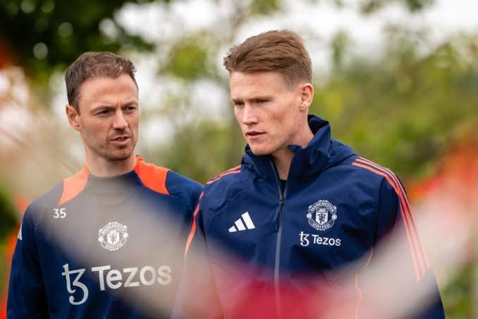 曼联中场引援落定 乌加特加盟约罗交易尘埃落定