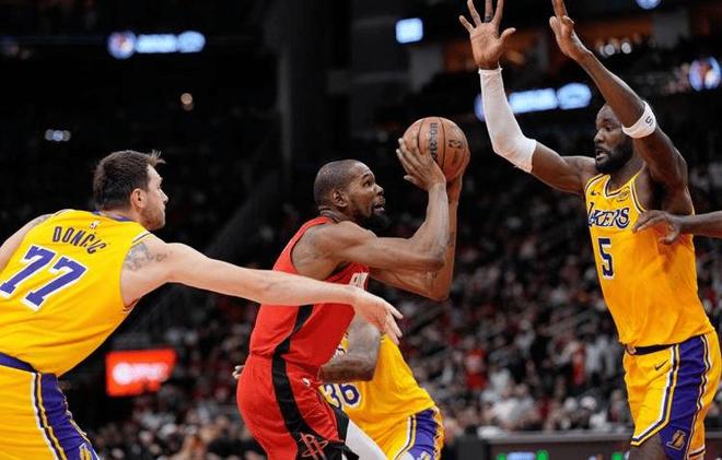 湖人老鹰雷霆强势冲刺季后赛 王牌球星亚历山大