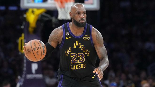 湖人计划顶薪留人 里夫斯或成未来核心