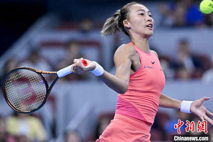 郑钦文奥运后回到北京本土首秀仅耗75分钟光速取